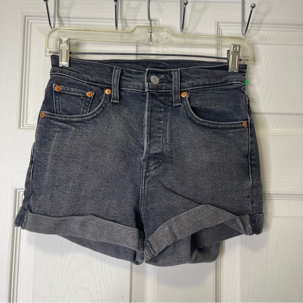 Levi’s High Rise Wedgie Fit Shorts Button Fly Black Denim Jeans Women’s Sz 24